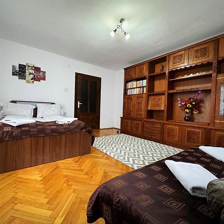 Casa Mary Hotel Hateg Luaran gambar