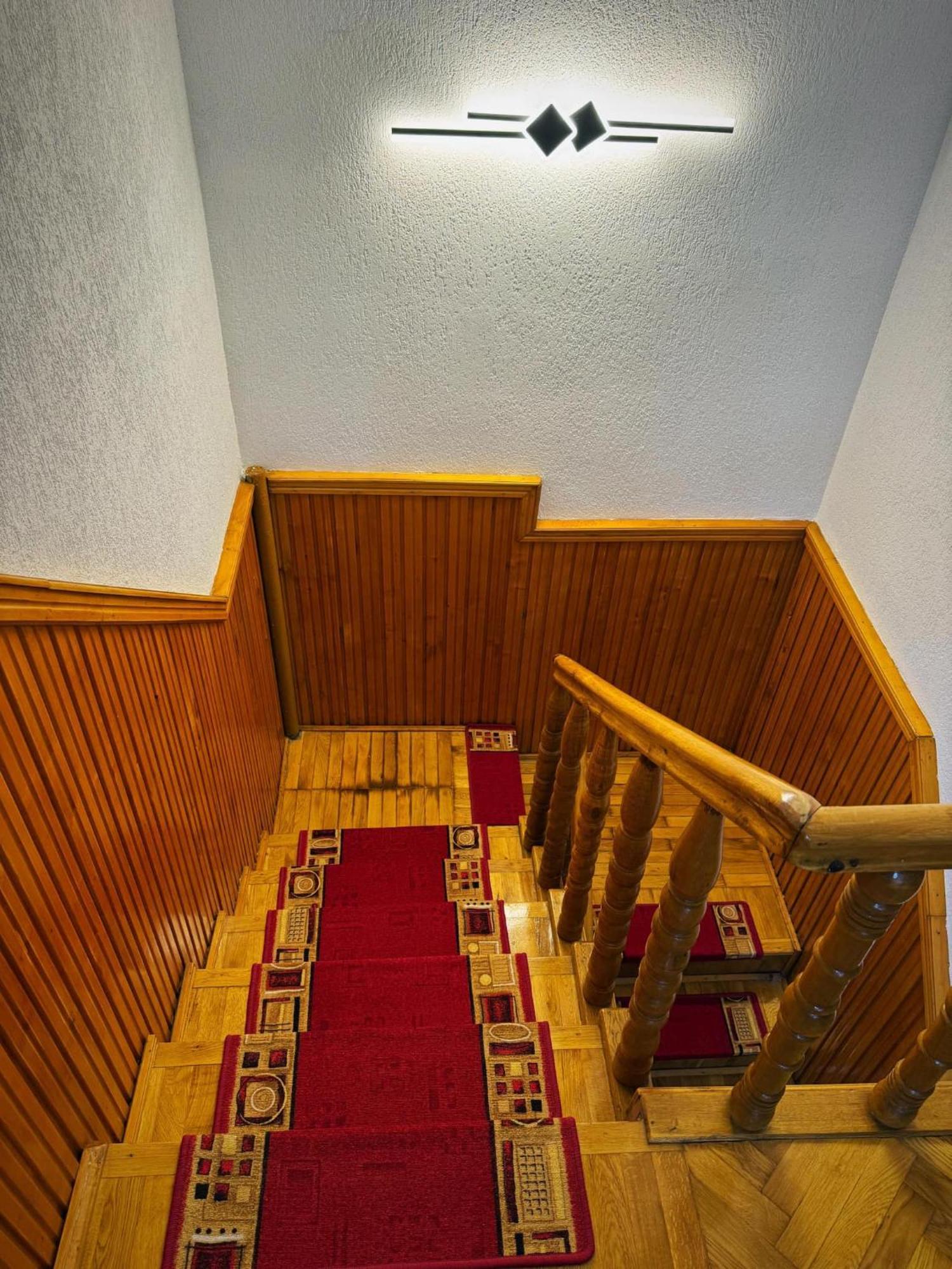 Casa Mary Hotel Hateg Luaran gambar